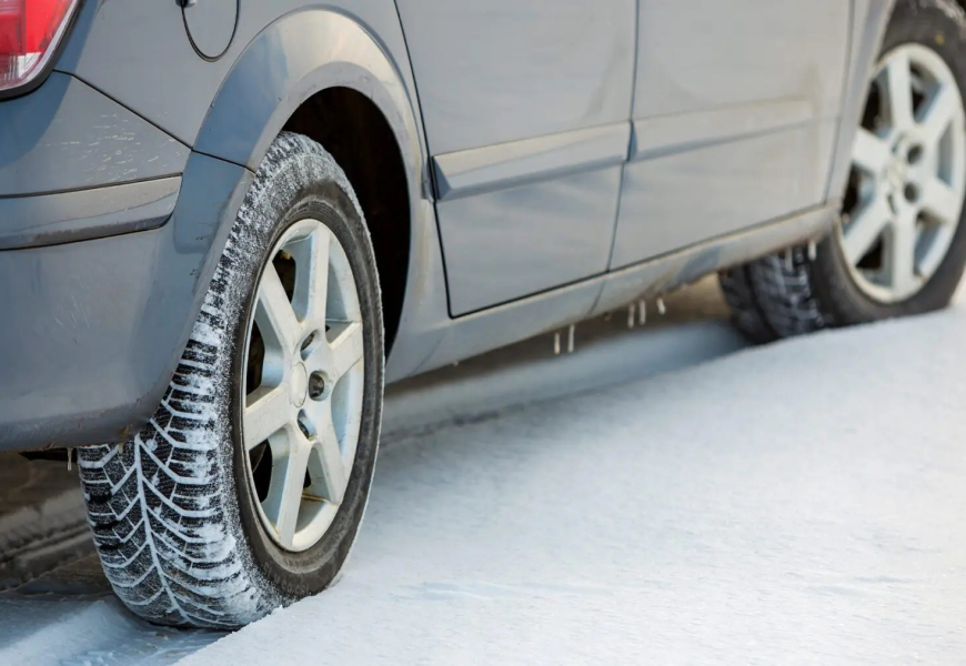 تاییدیه لاستیک زمستانی: چه تایری را برای امنیت در زمستان انتخاب کنیم؟